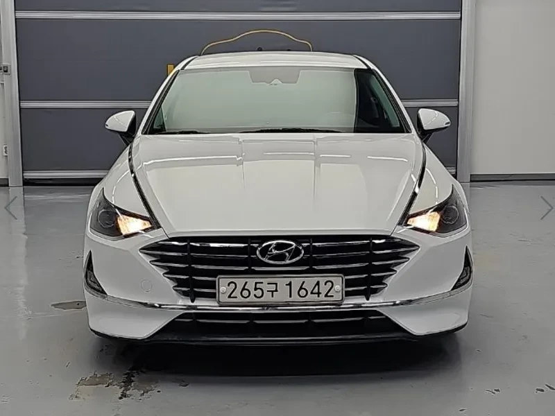 Hyundai Sonata 2.0 - САМО 30% АВАНС, снимка 2 - Автомобили и джипове - 55998028