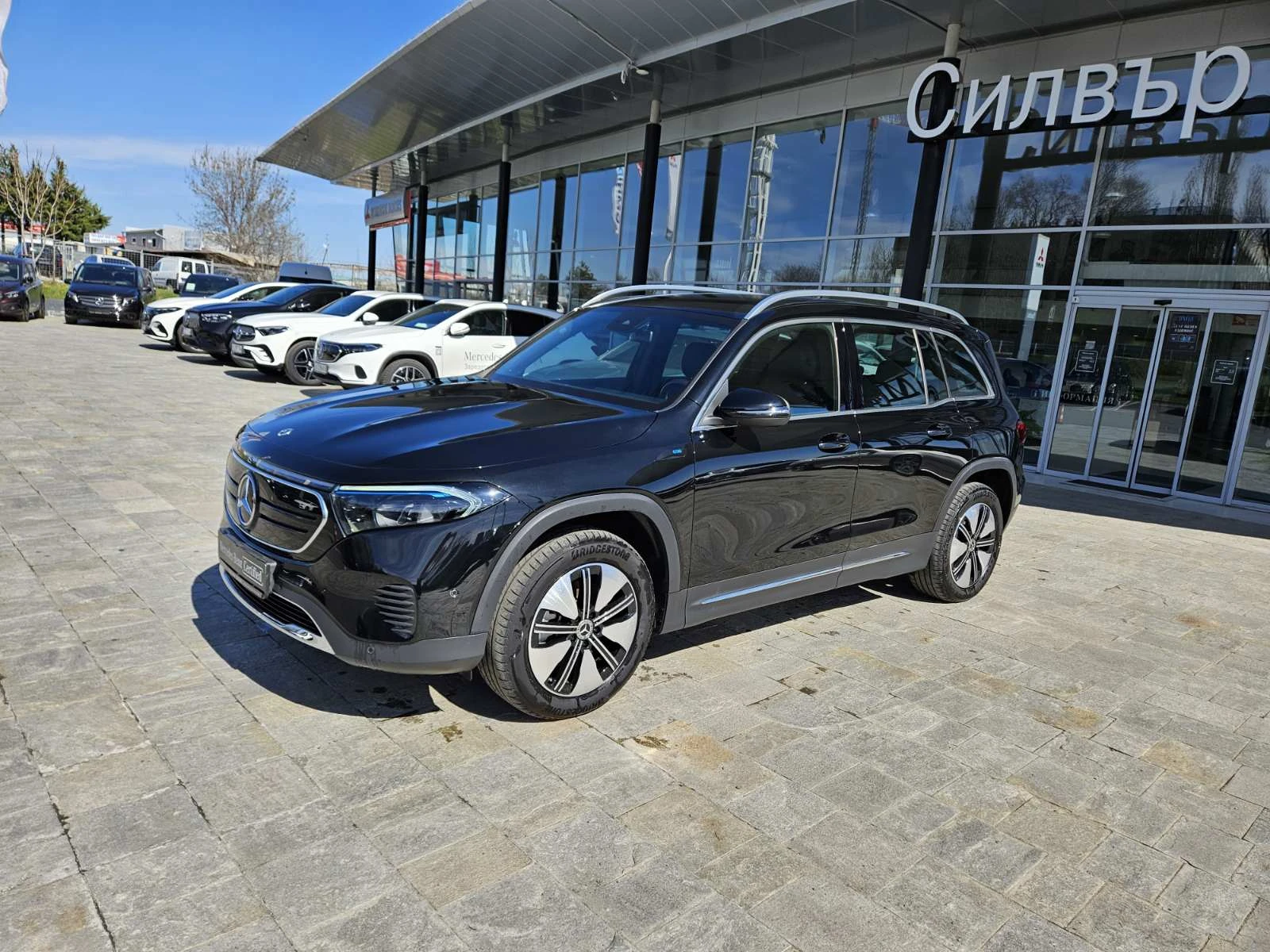 Mercedes-Benz EQB 300 4MATIC, снимка 1