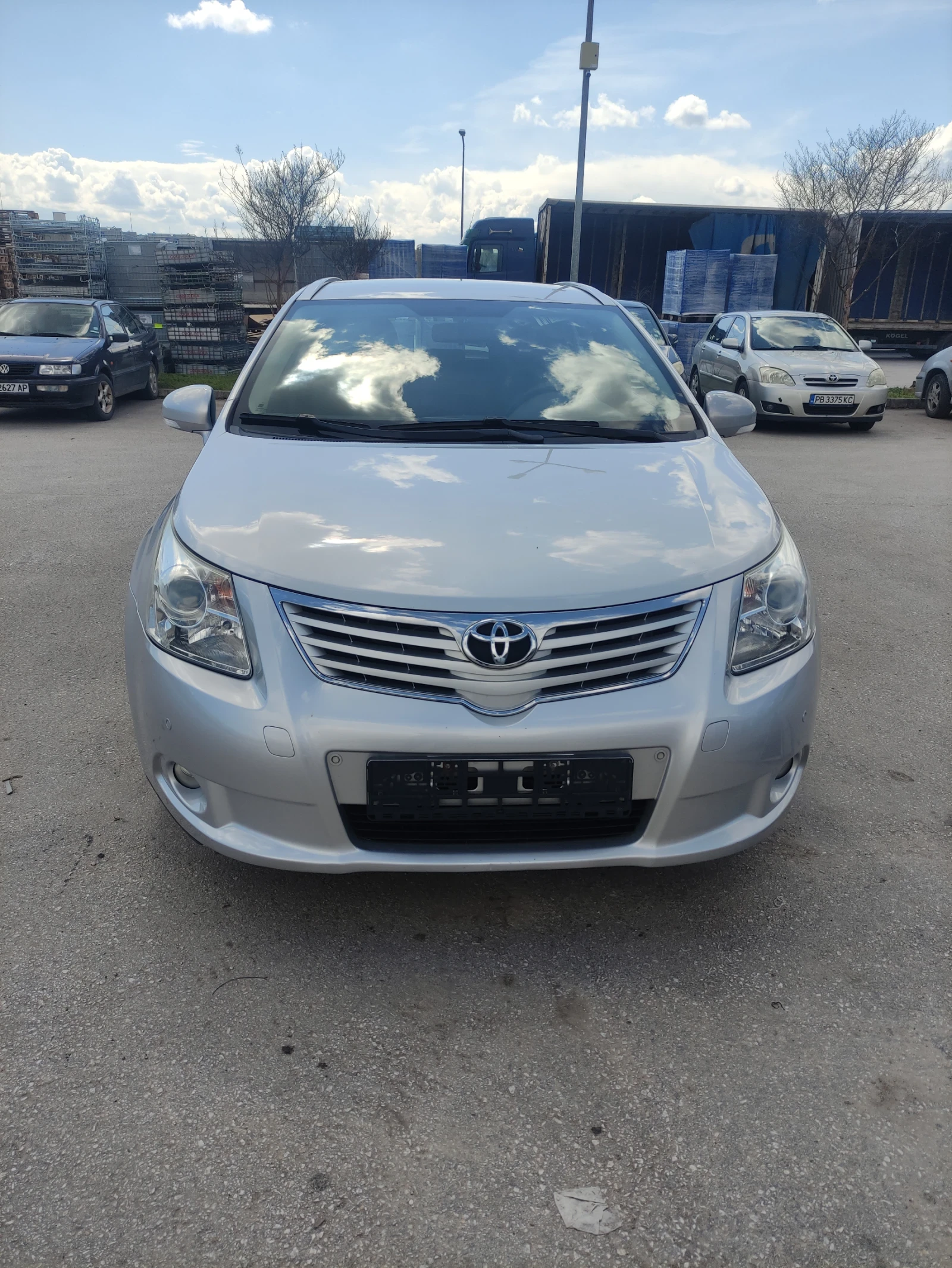 Toyota Avensis 1.8 147к.с. НАВИ камера, снимка 1