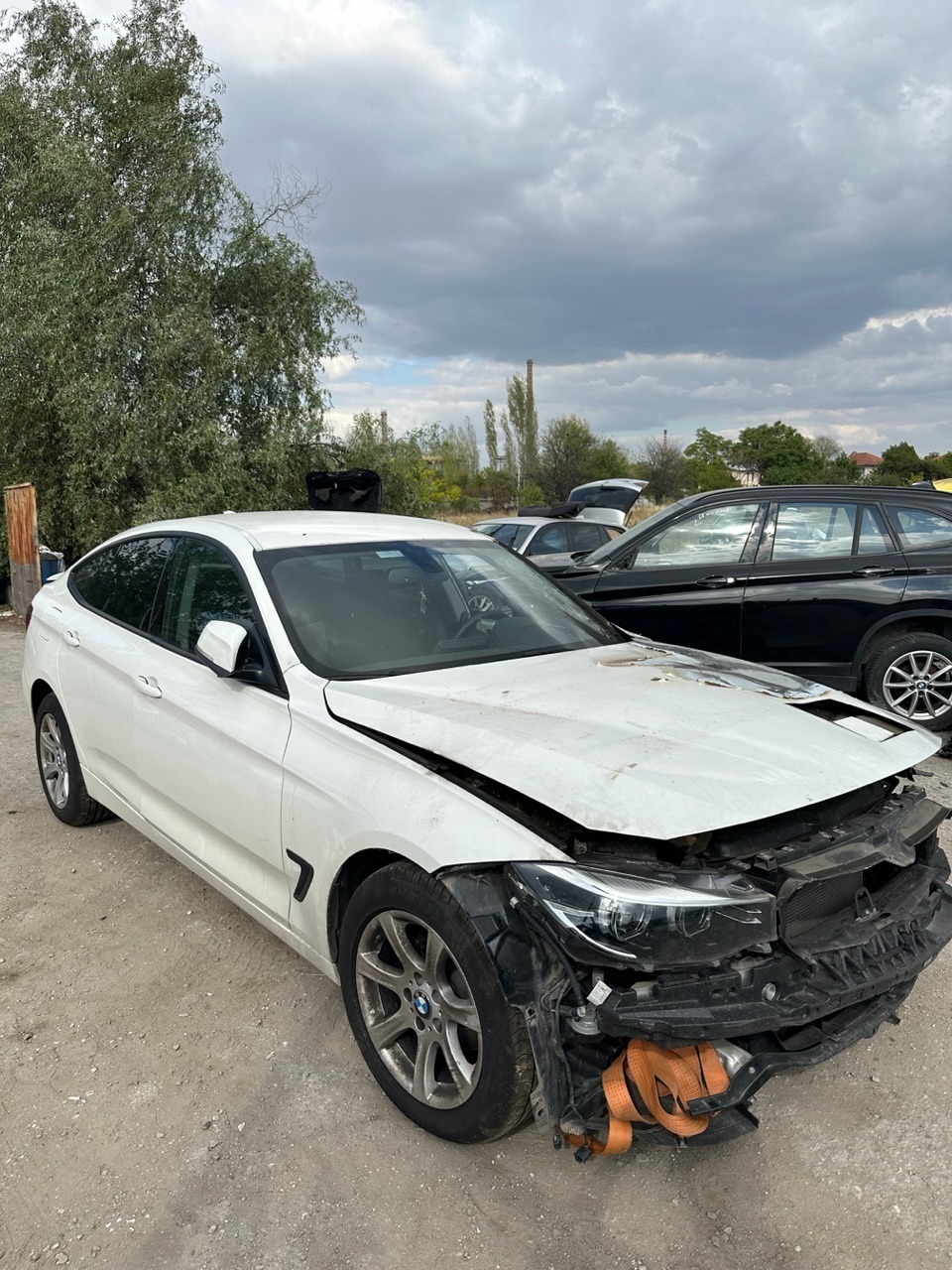 BMW 3gt 318D - изображение 1