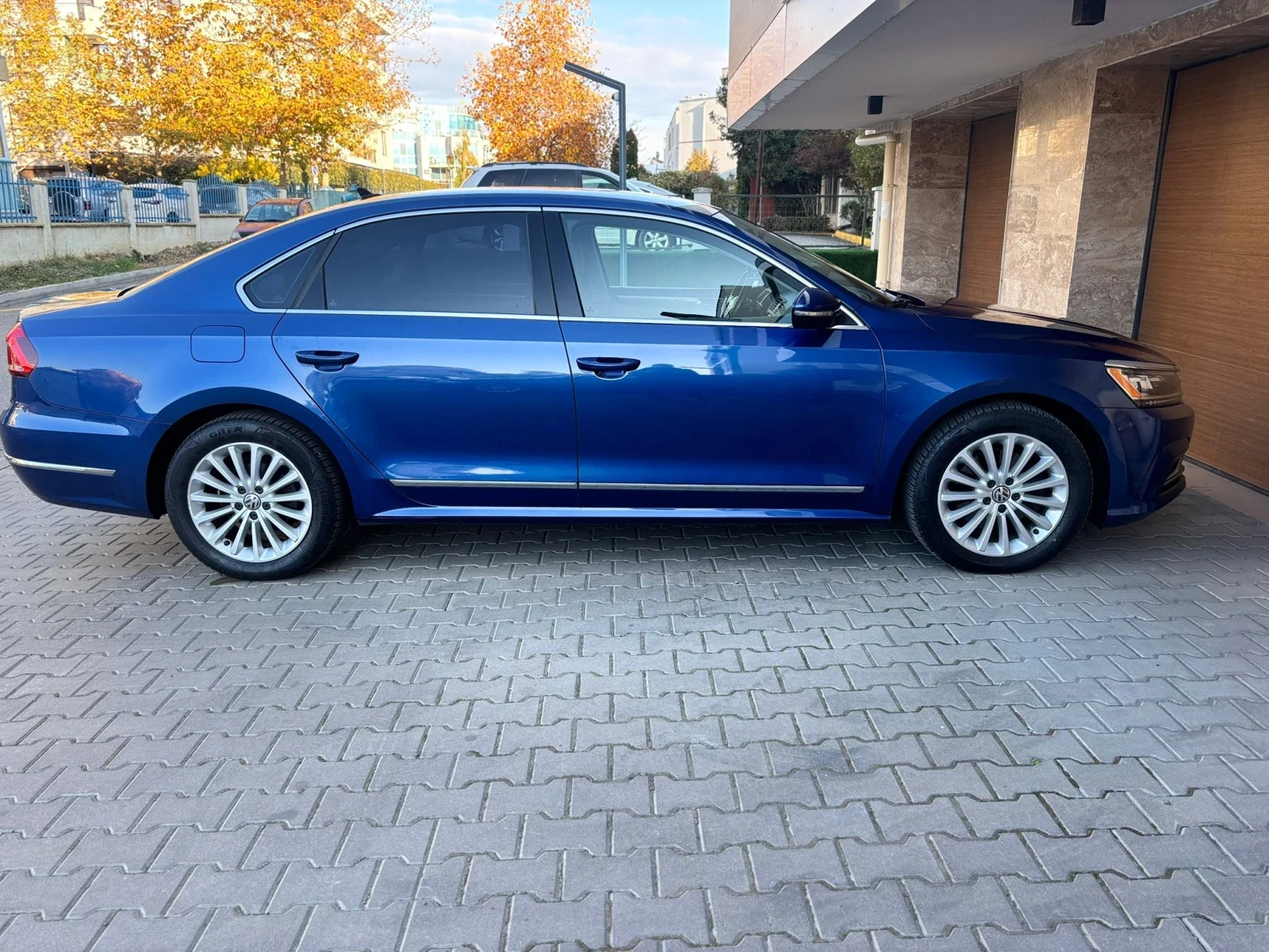 VW Passat Led* Virtual Cockpit* Keyless* Navi* Koja* Full - изображение 4