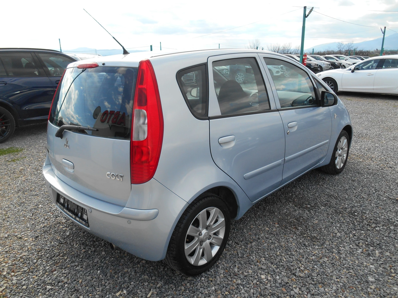 Mitsubishi Colt 1.3i* 95* k.c*  - изображение 4