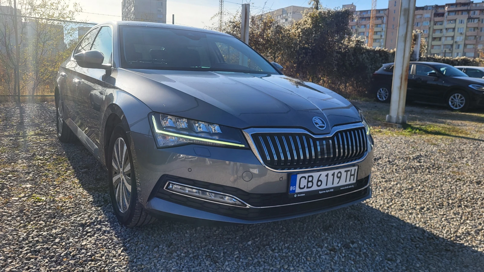 Skoda Superb 1.5 TSI Гаранционна! - изображение 2