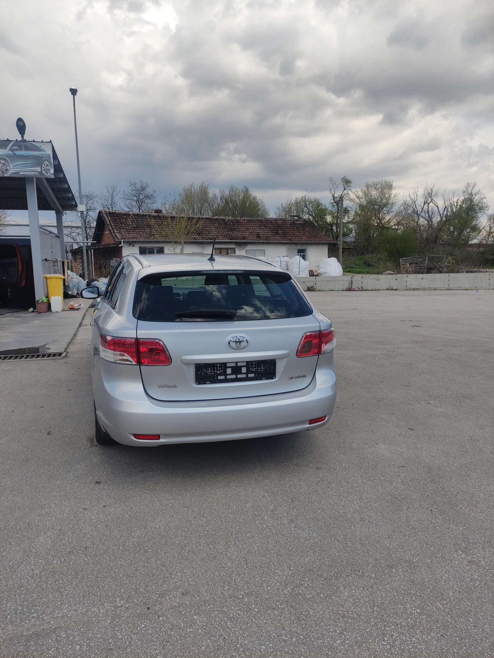Toyota Avensis 1.8 147к.с. НАВИ камера - изображение 4
