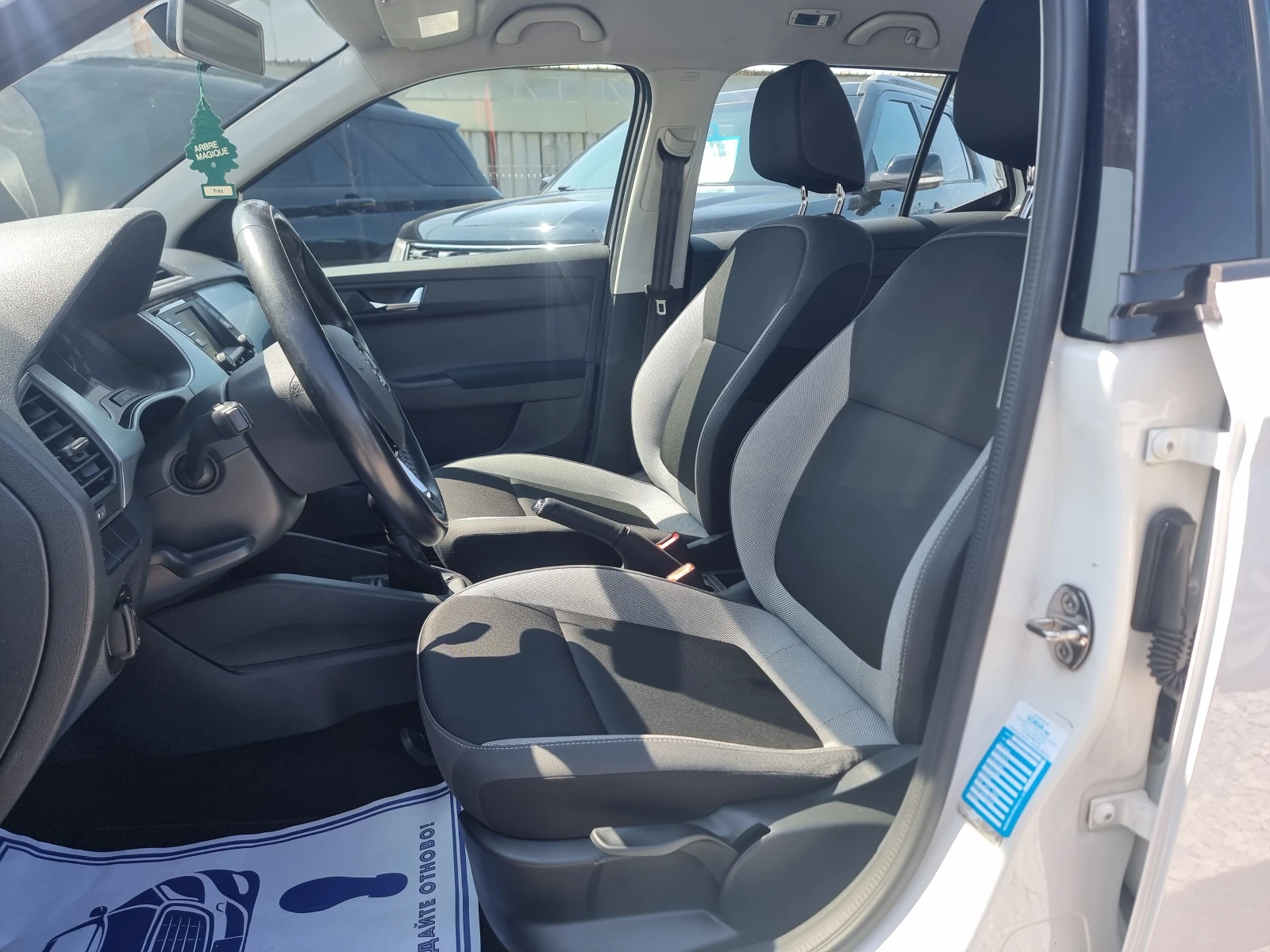 Skoda Fabia 1.4TDI DISTRONIC - изображение 5