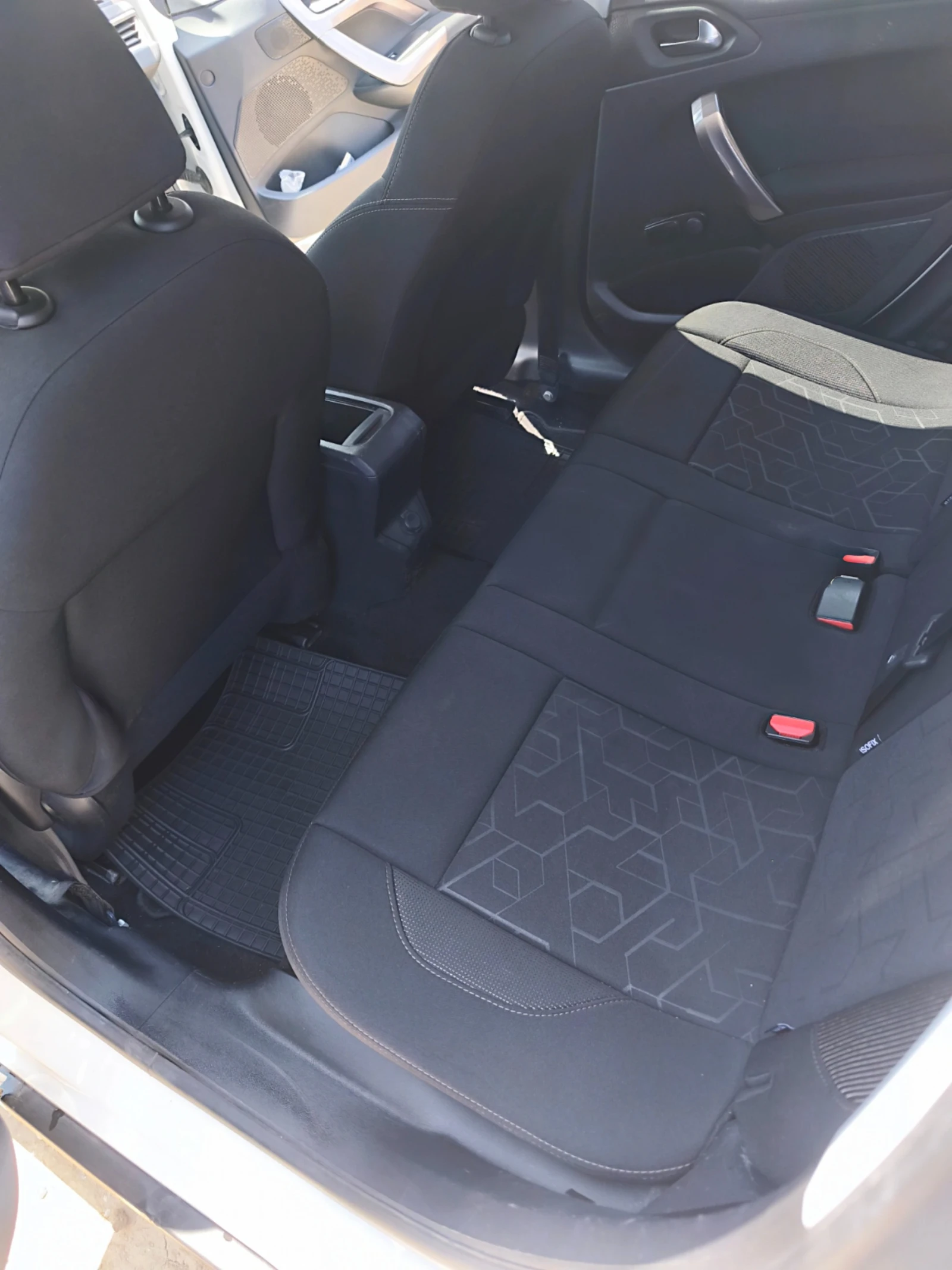 Peugeot 2008  - изображение 4