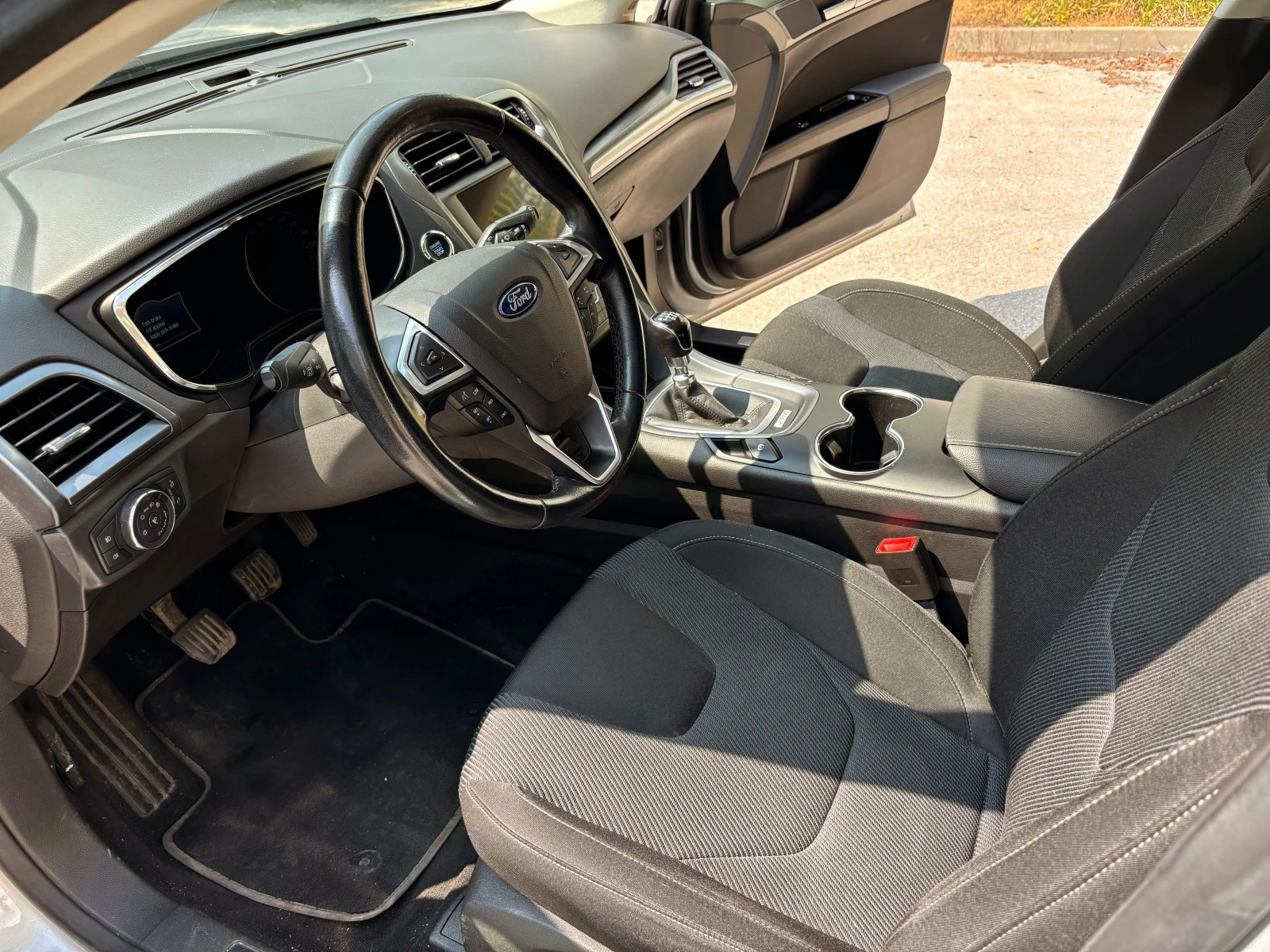 Ford Mondeo Titanim  - изображение 9