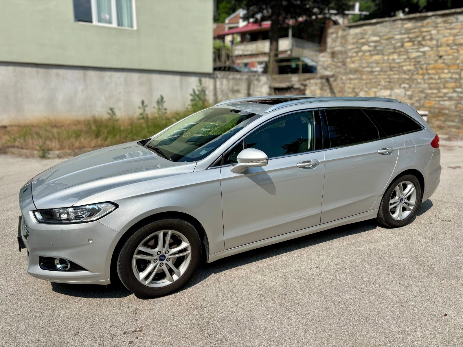 Ford Mondeo Titanim  - изображение 2