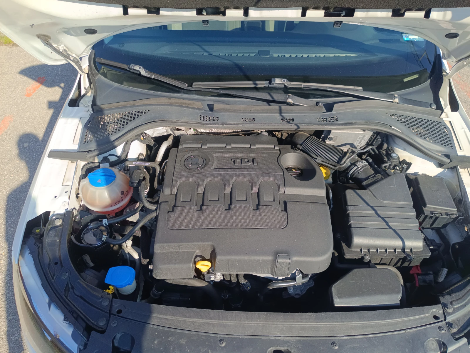Skoda Rapid 1.6 - изображение 6