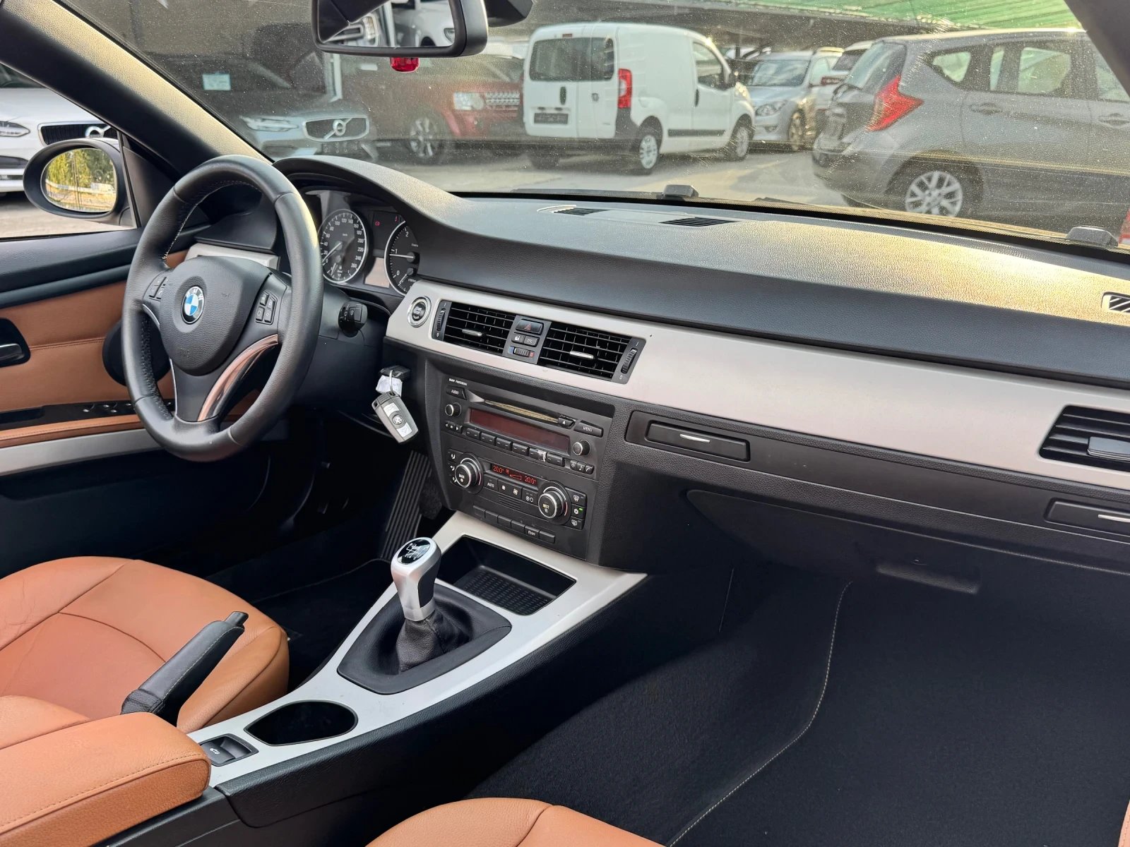 BMW 320 2.0D ИТАЛИЯ - изображение 10