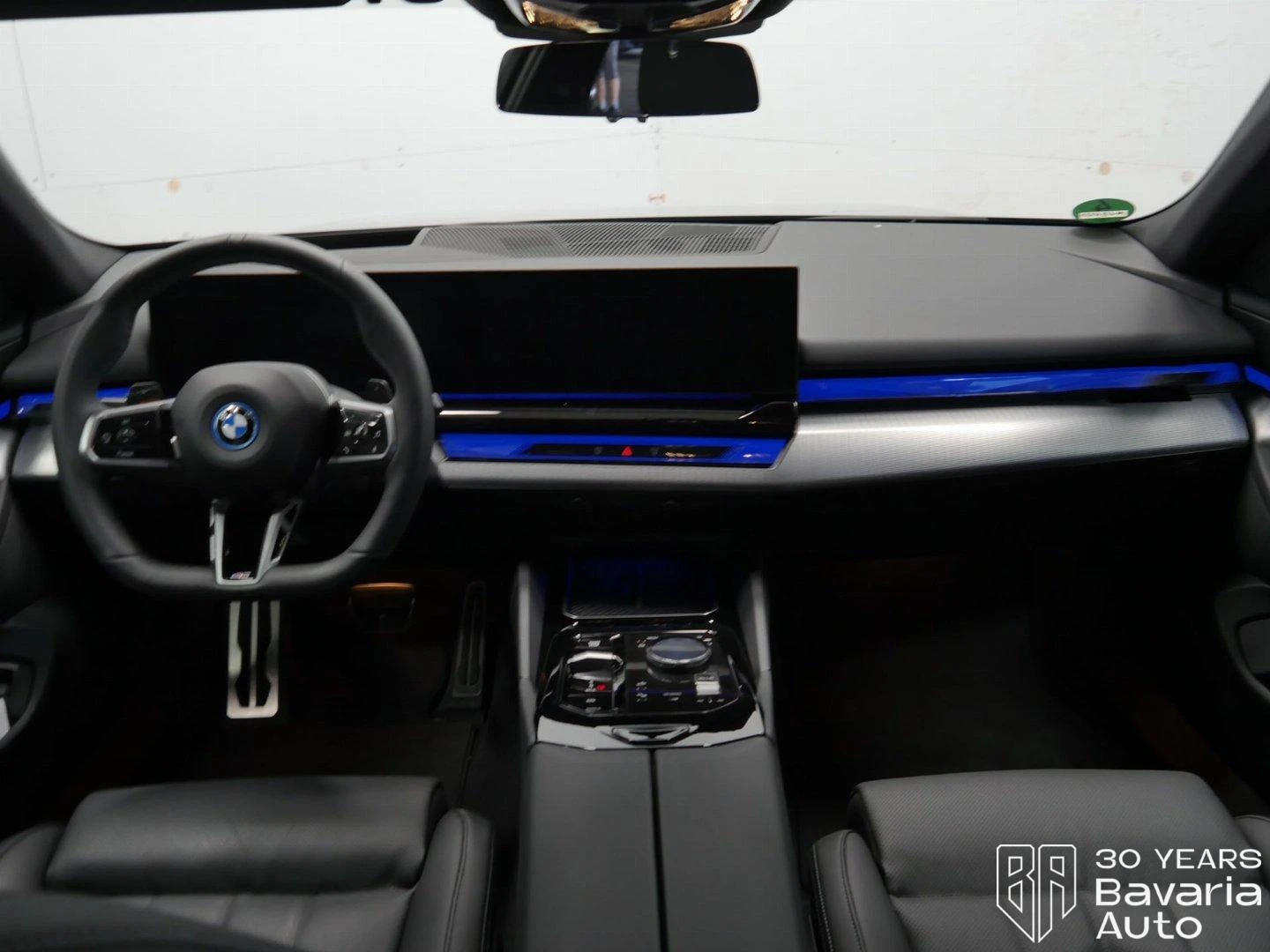 BMW 550 e xDrive M Sport Paket - изображение 6