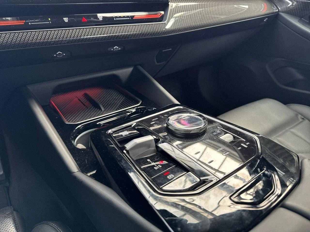 BMW 520 d/xDrive/M-SPORT/LED/HEAD UP/360/H&K/ - изображение 9