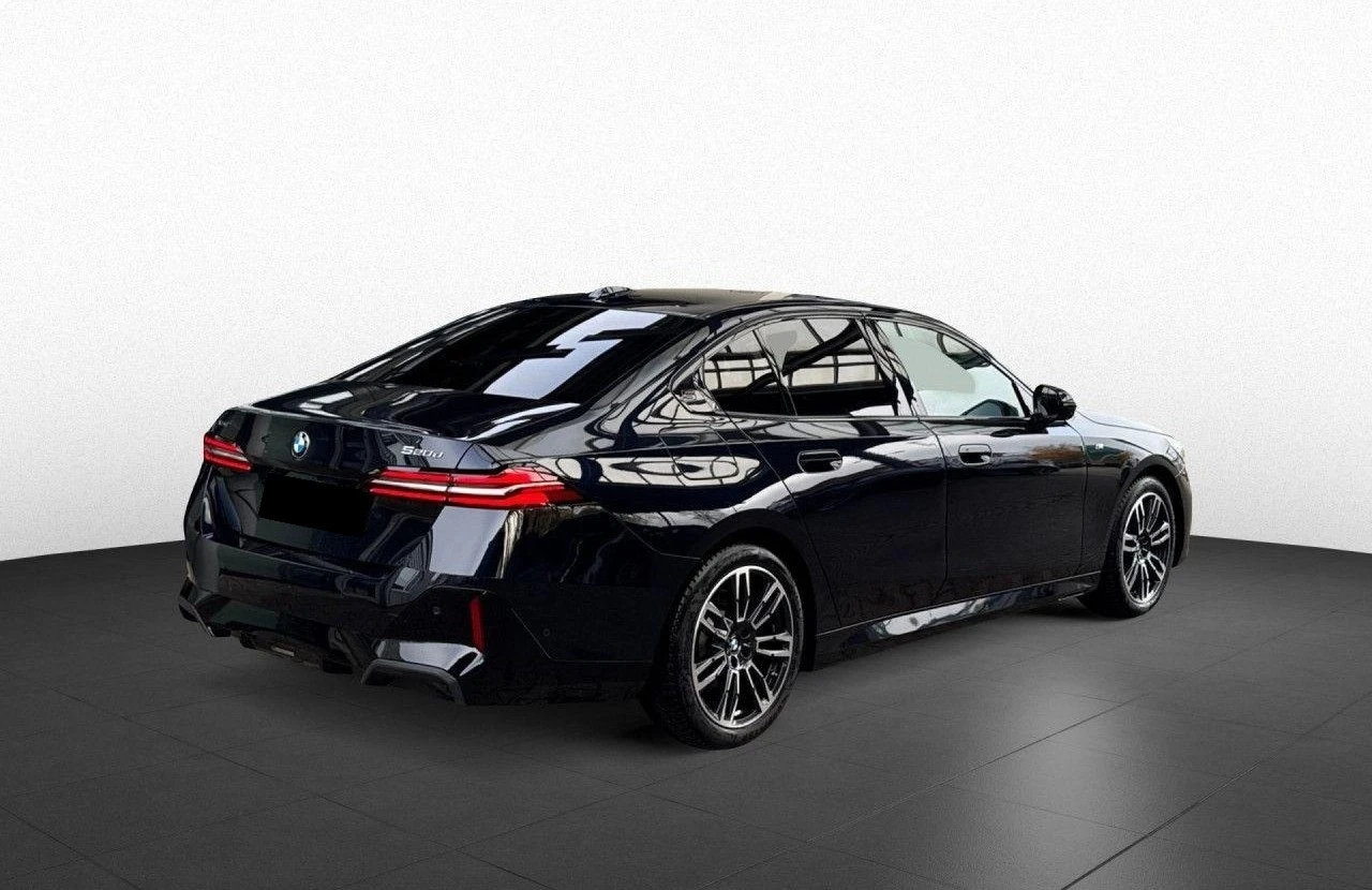 BMW 520 d/xDrive/M-SPORT/LED/HEAD UP/360/H&K/ - изображение 6