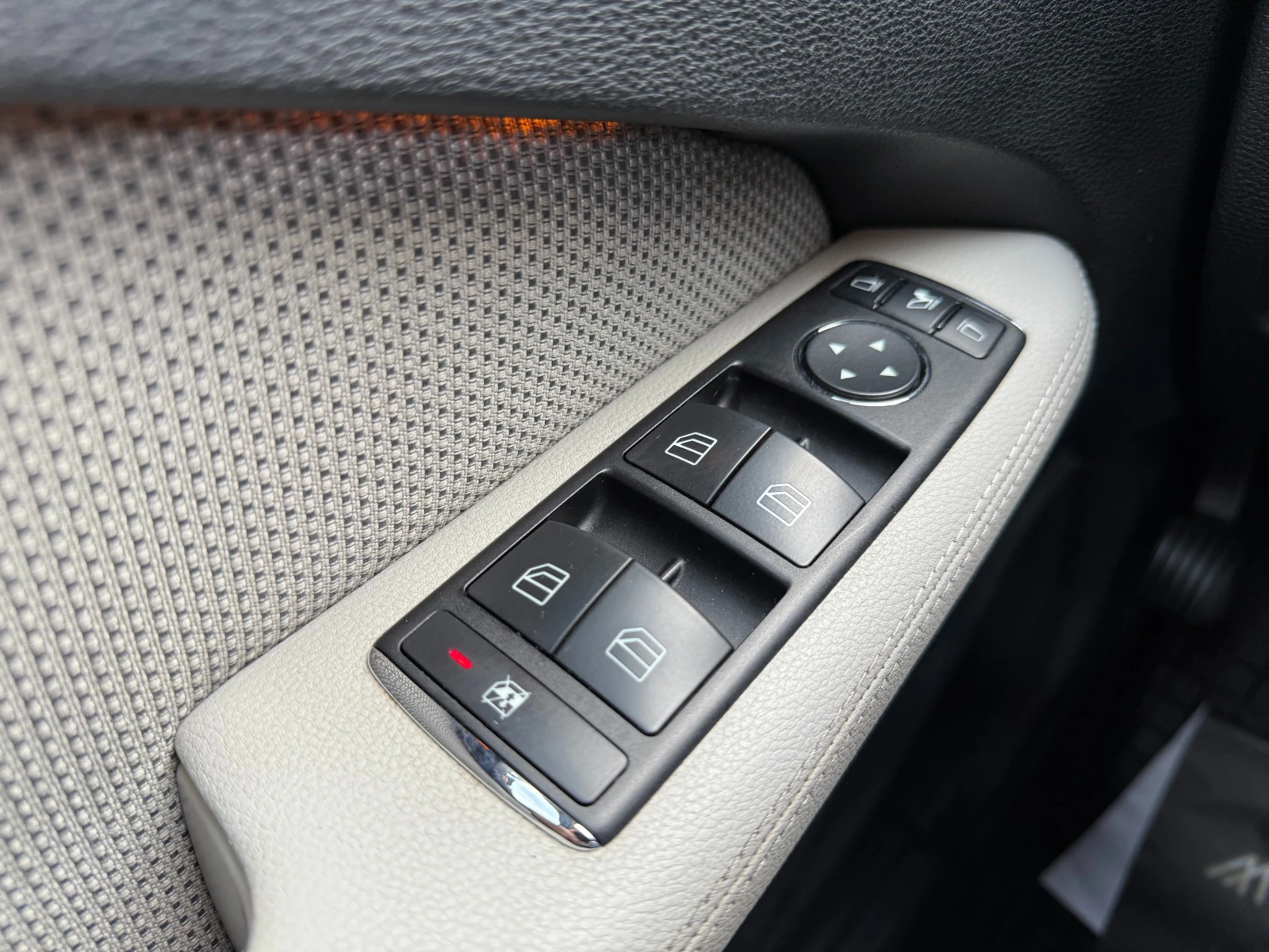 Mercedes-Benz E 350 6 ������ ��������/CDI Avantgarde 231�.�. | Mobile.bg � ����������� 17