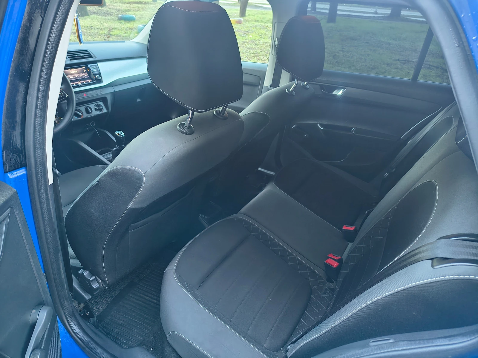 Skoda Fabia 1.0 газ бензин, снимка 13 - Автомобили и джипове - 53757551