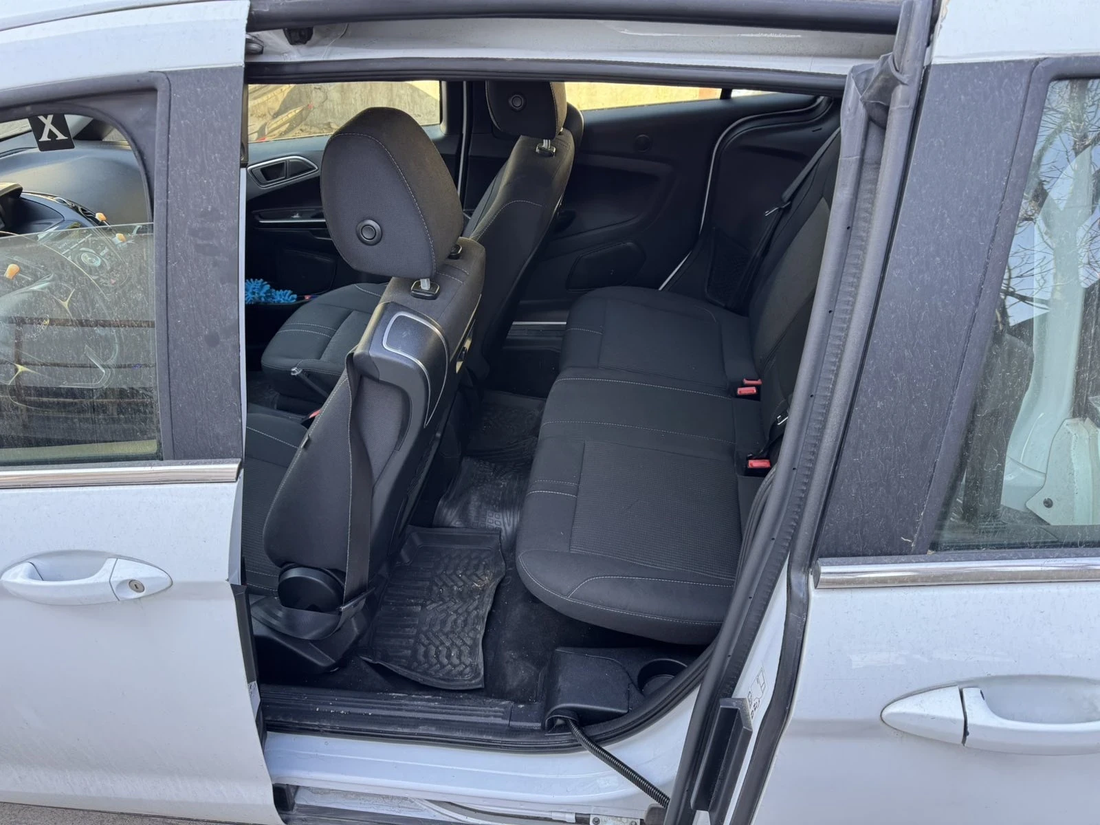 Ford B-Max 1.6 TDCI Titanium, снимка 15 - Автомобили и джипове - 53784496