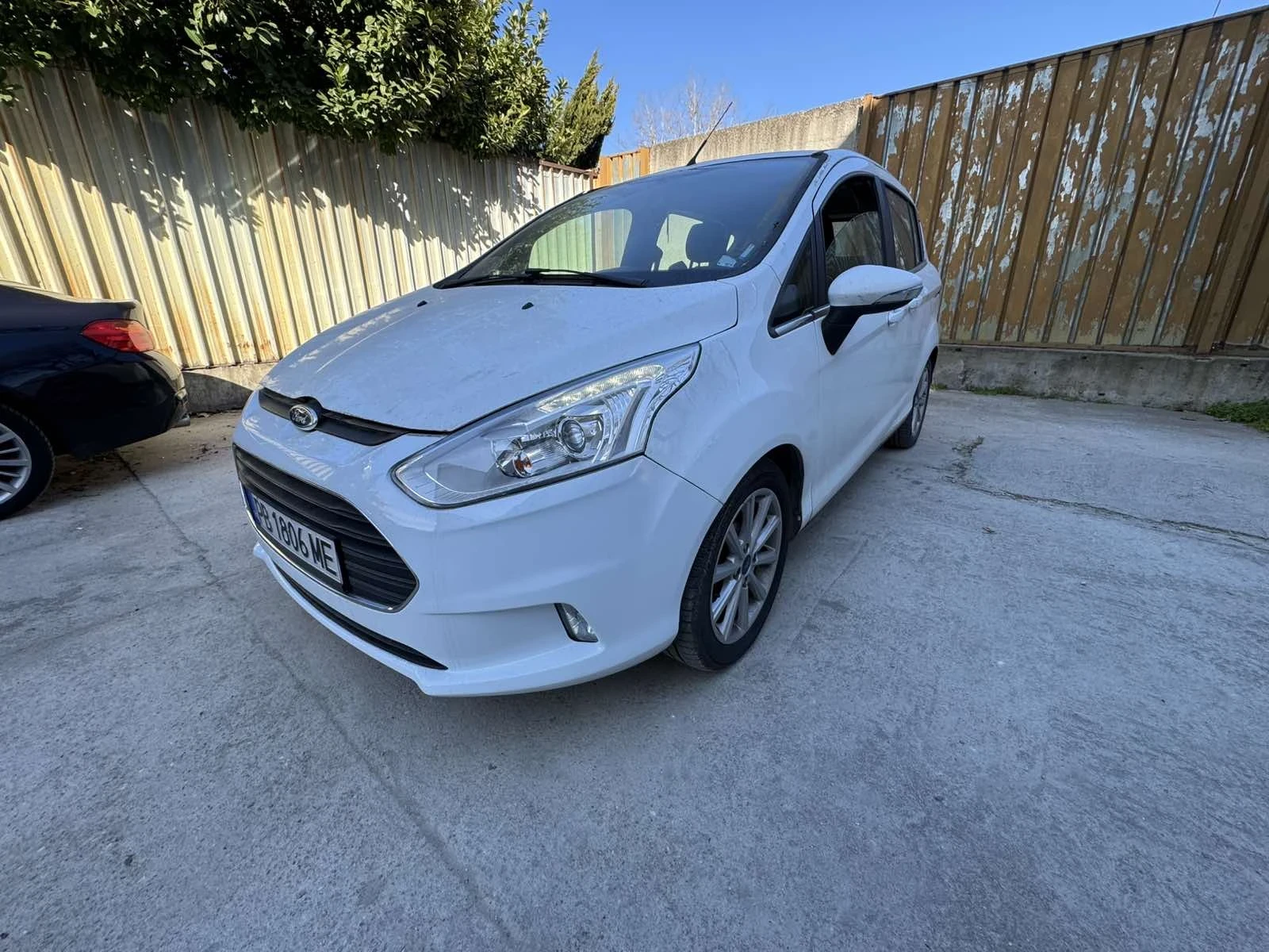 Ford B-Max 1.6 TDCI Titanium, снимка 2 - Автомобили и джипове - 53784496