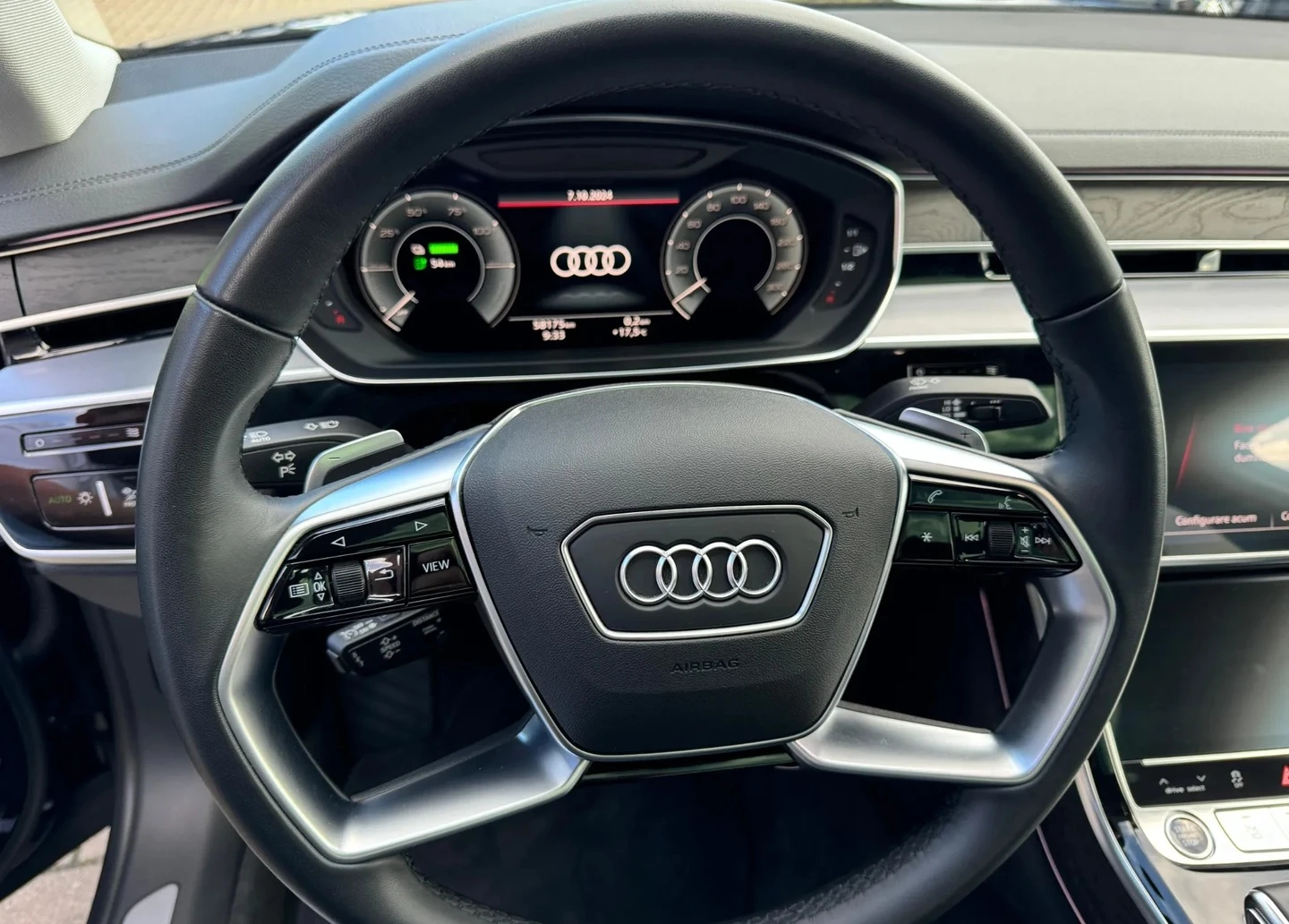 Audi A8 e-tron, снимка 6 - Автомобили и джипове - 53792470