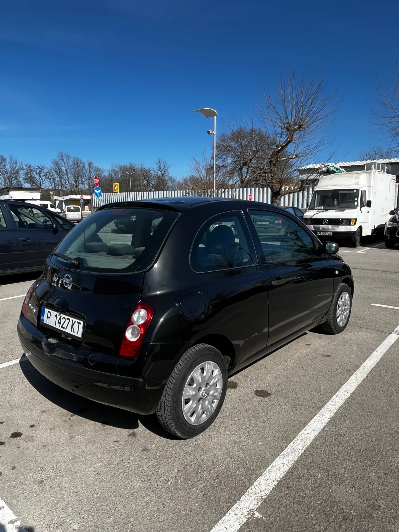 Nissan Micra 1.2 benzin, снимка 3 - Автомобили и джипове - 53801339