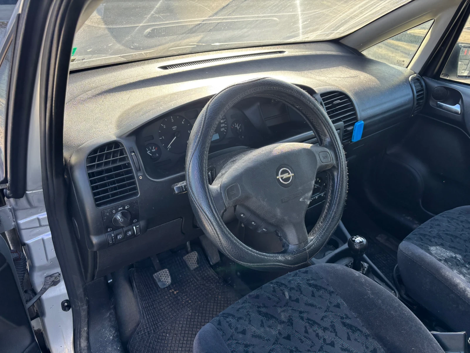 Opel Zafira 2.0DTH 1.6 1.8 НА ЧАСТИ , снимка 7 - Автомобили и джипове - 53896043