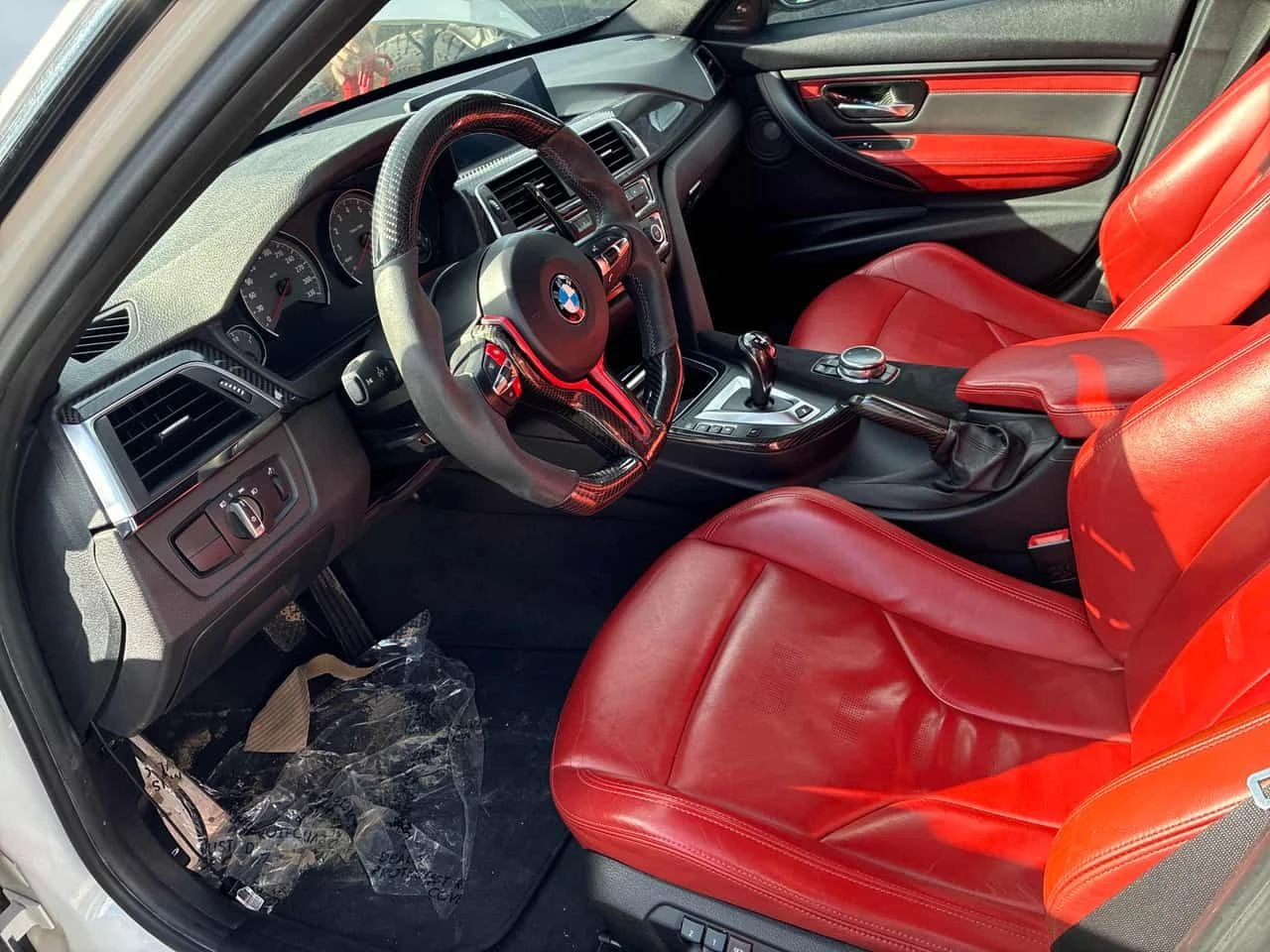 BMW M3 * 4dr Sdn * CARFAX * ЦЕНА ДО БГ, снимка 7 - Автомобили и джипове - 54250213