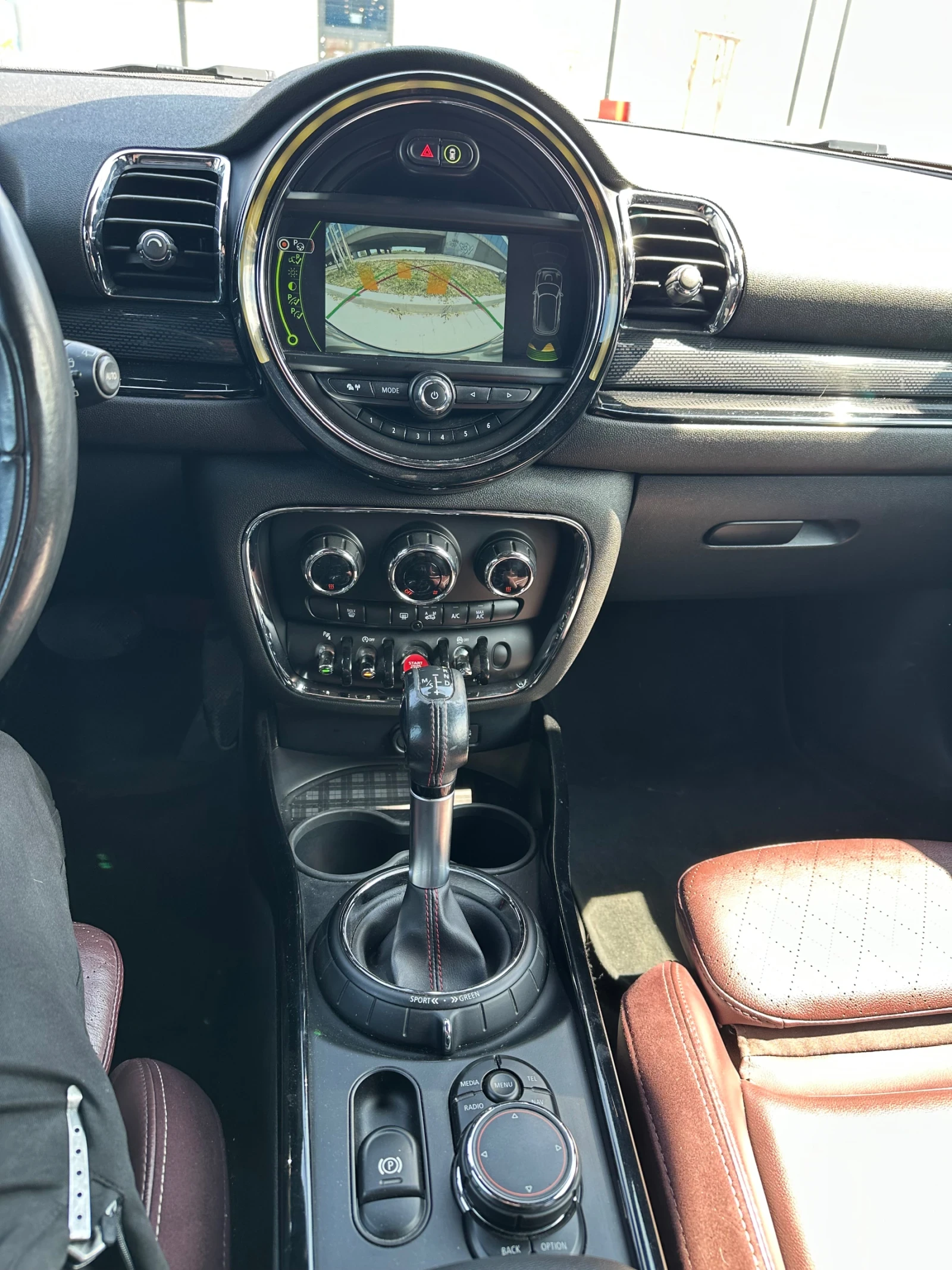 Mini Clubman 2.0sd, снимка 7 - Автомобили и джипове - 54396542