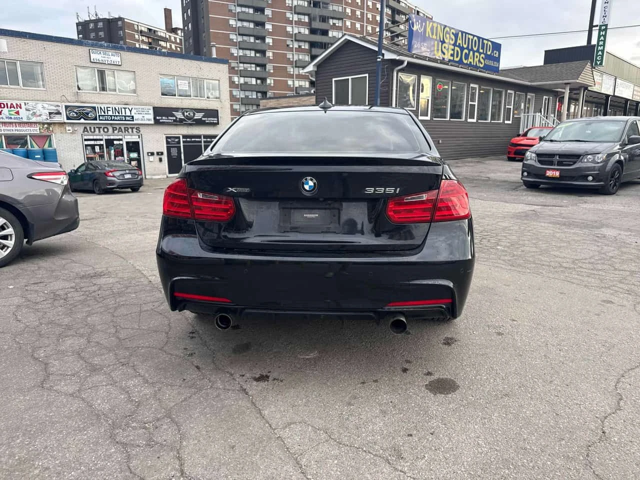BMW 335 XDRIVE * FULL M PACK* ПОДГРЕВИ* КАМЕРА* , снимка 5 - Автомобили и джипове - 54397149