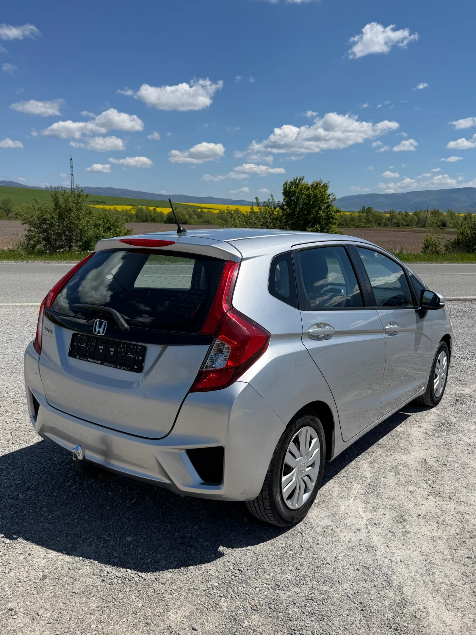 Honda Jazz 1.3i-VTEC TREND EURO 6 TUV COC , снимка 7 - Автомобили и джипове - 54449099
