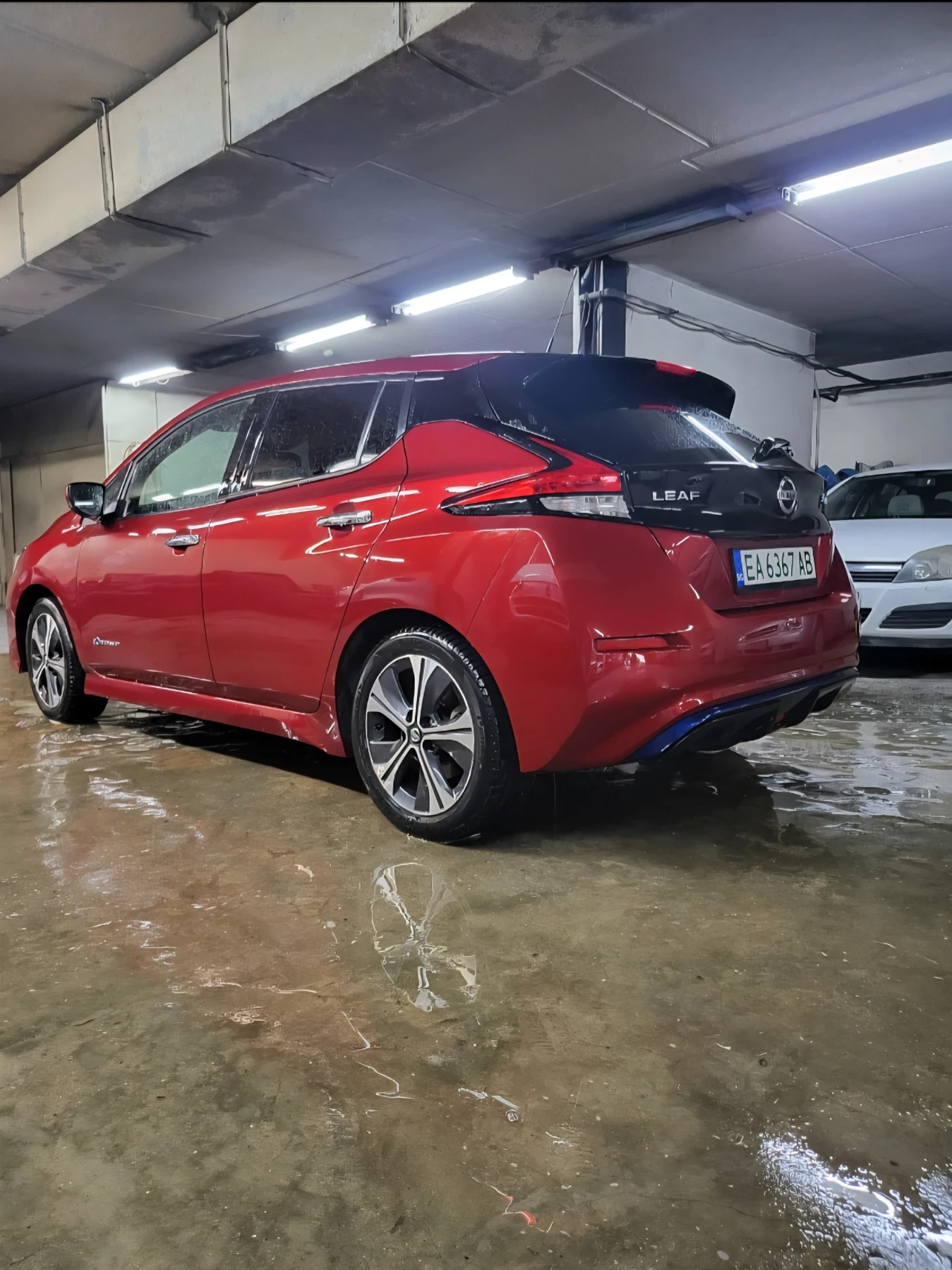 Nissan Leaf  40kw 360cam, снимка 4 - Автомобили и джипове - 54457936