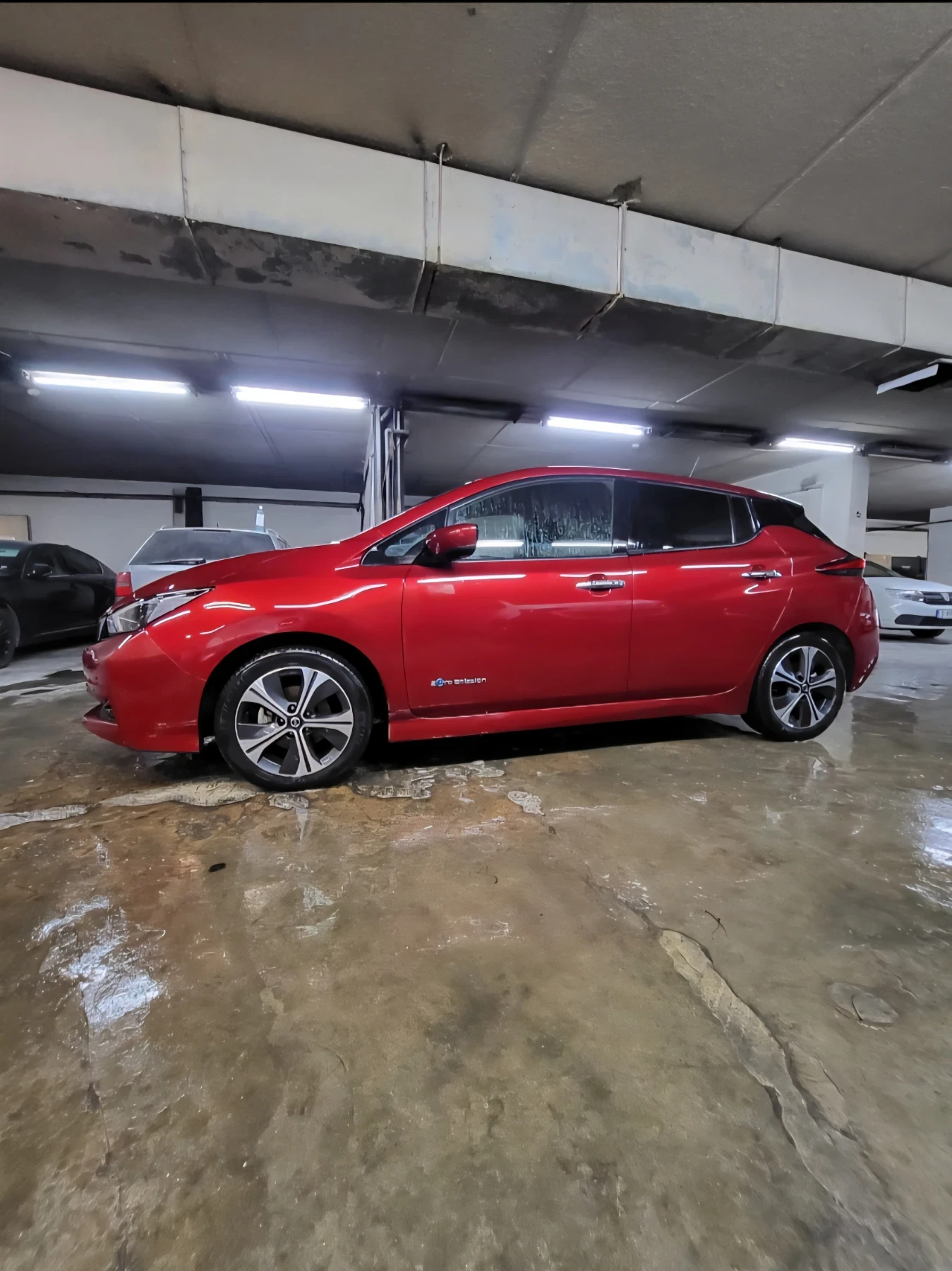 Nissan Leaf  40kw 360cam, снимка 3 - Автомобили и джипове - 54457936