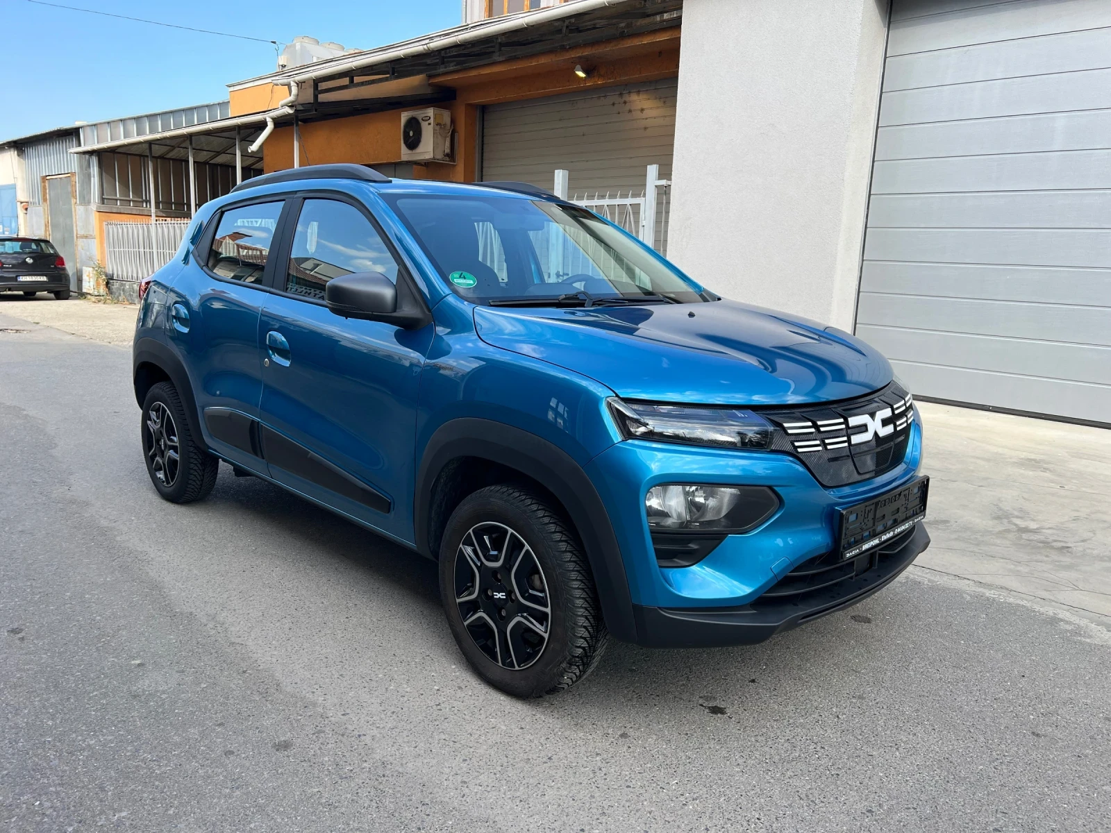 Dacia Spring 25690km, снимка 2 - Автомобили и джипове - 55617662