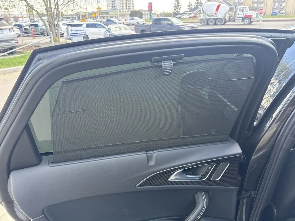 Audi S6 4.0T* QUATTRO* BOSE* HUD* 360* PANO* ПОДГРЕВ* , снимка 16 - Автомобили и джипове - 55627270