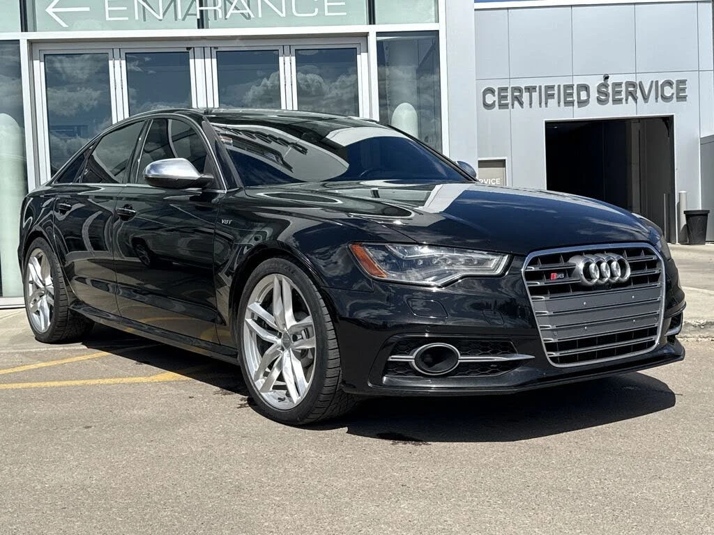Audi S6 4.0T* QUATTRO* BOSE* HUD* 360* PANO* ПОДГРЕВ* , снимка 2 - Автомобили и джипове - 55627270