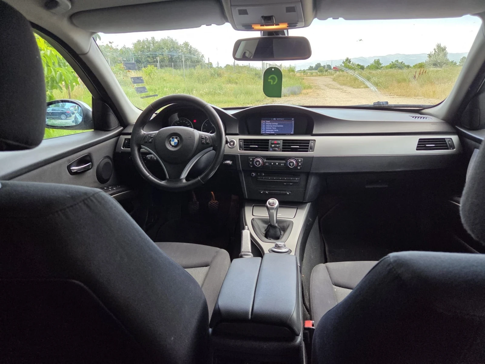 BMW 318 2.0i ПАНОРАМА НАВИГАЦИЯ ПАРКТРОНИЦИ , снимка 8 - Автомобили и джипове - 55794112