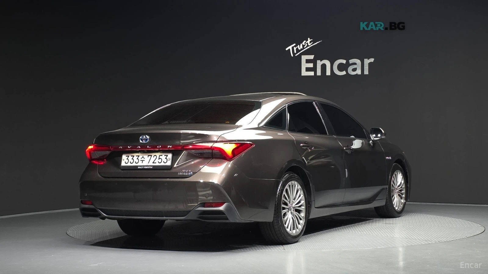 Toyota Avalon 2.5 Hybrid* КОЖА* ПОДГРЕВ* ШИБИДАХ* КАМЕРА* , снимка 2 - Автомобили и джипове - 55787670