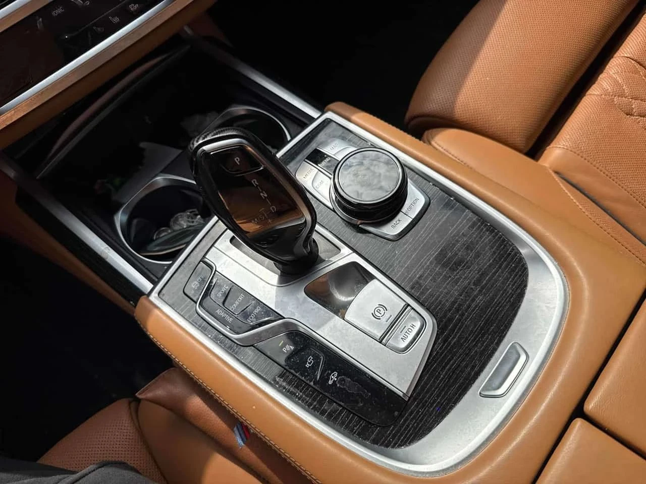 BMW 750, снимка 14 - Автомобили и джипове - 56724400