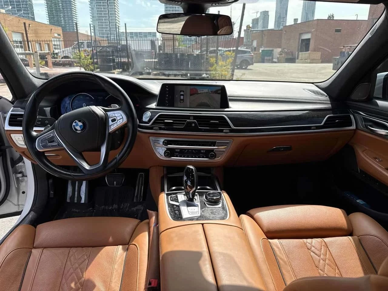 BMW 750, снимка 9 - Автомобили и джипове - 56724400