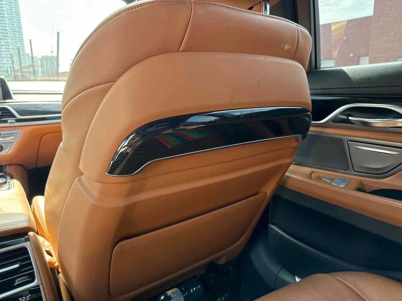 BMW 750, снимка 10 - Автомобили и джипове - 56724400
