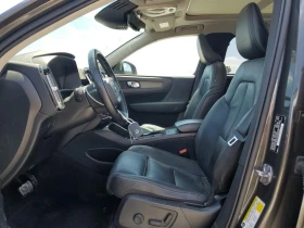 Volvo XC40 T5 INSCRIPTION/DIGITAL/ПАНО - 27800 лв. - 83373591 7