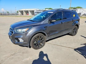����� �� �������� �� Ford Escape 2.0l Titanium