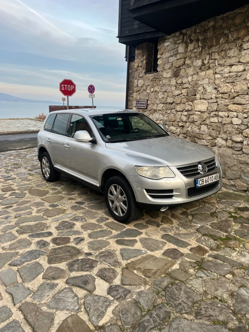 VW Touareg, снимка 2 - Автомобили и джипове - 48790813