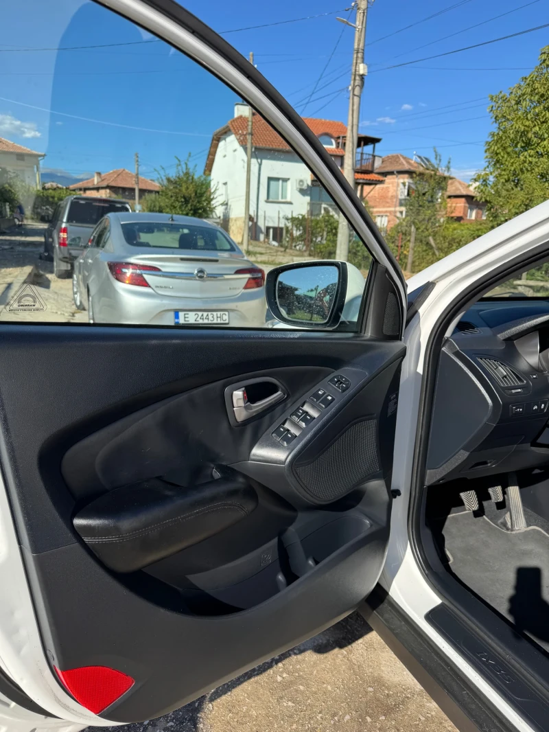 Hyundai IX35, снимка 9 - Автомобили и джипове - 51779394