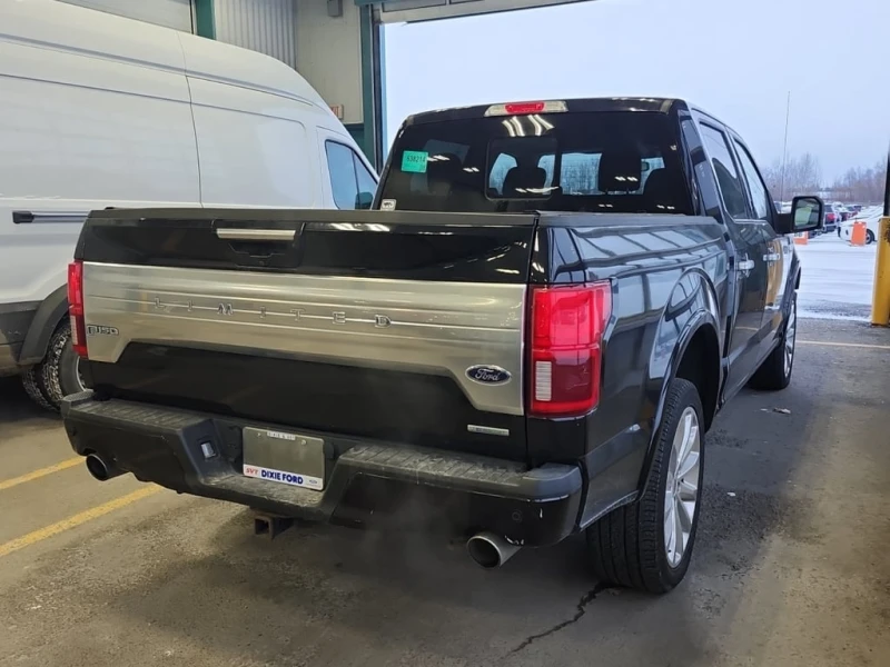 Ford F150 * LIMITED CREW CAB SHORT BED * CARFAX * ЦЕНА ДО БГ, снимка 3 - Автомобили и джипове - 52726340