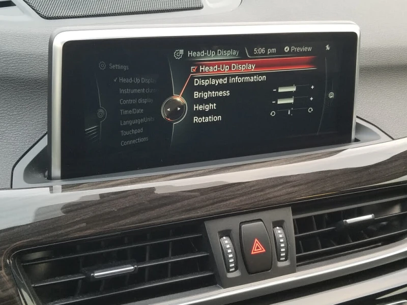 BMW X1 BMW X1 xDrive28i* АвтоКредит* (Цена до БГ), снимка 15 - Автомобили и джипове - 53043634