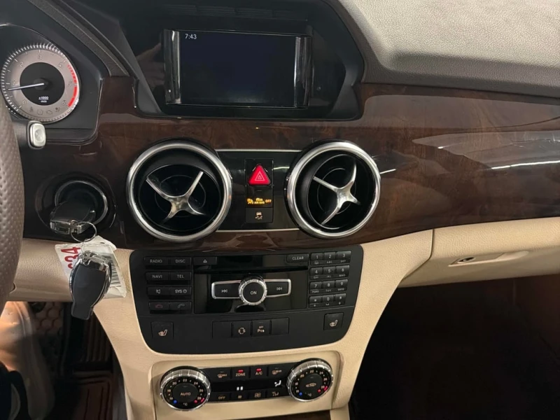 Mercedes-Benz GLK 250 BlueTEC  CARFAX, снимка 9 - Автомобили и джипове - 53162639