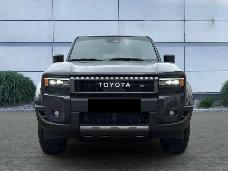 Toyota Land cruiser 250/2.8 D-4D/MILD HYBRID/EXECUTIVE/360/LED/, снимка 2 - Автомобили и джипове - 53558719