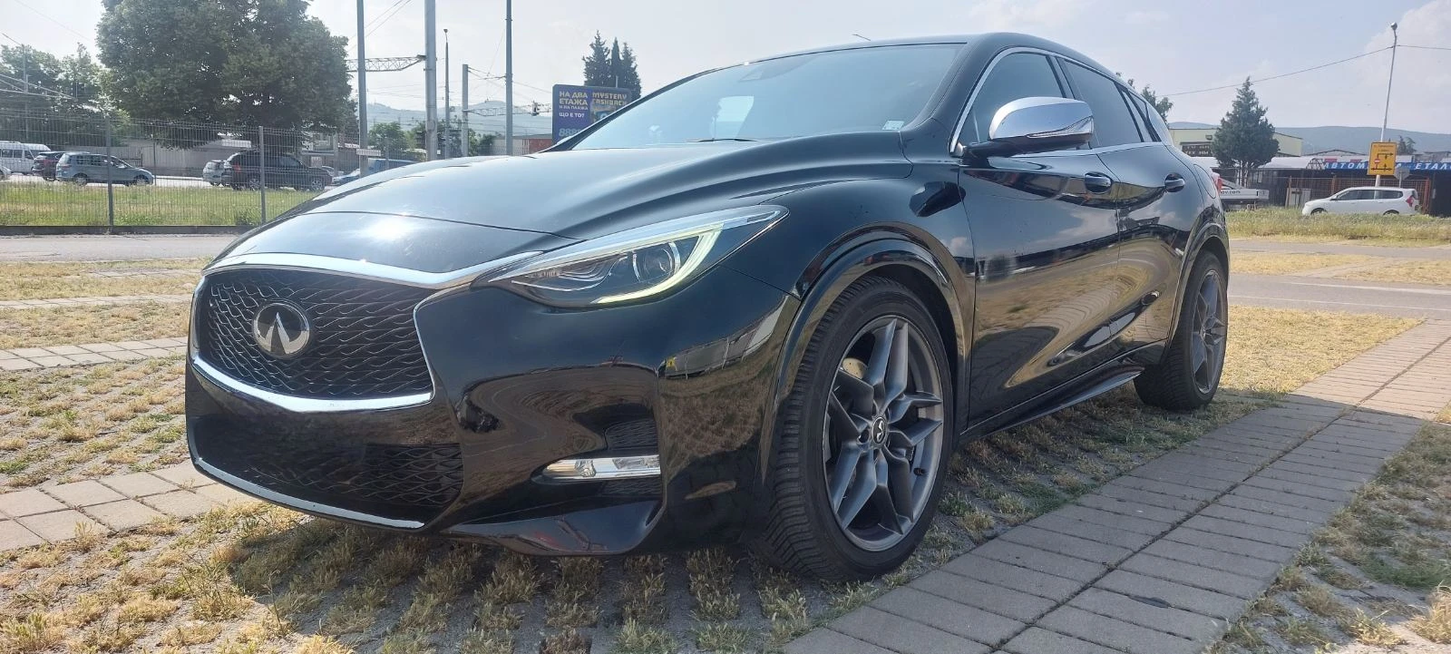 Infiniti Q30 2.2 - изображение 5
