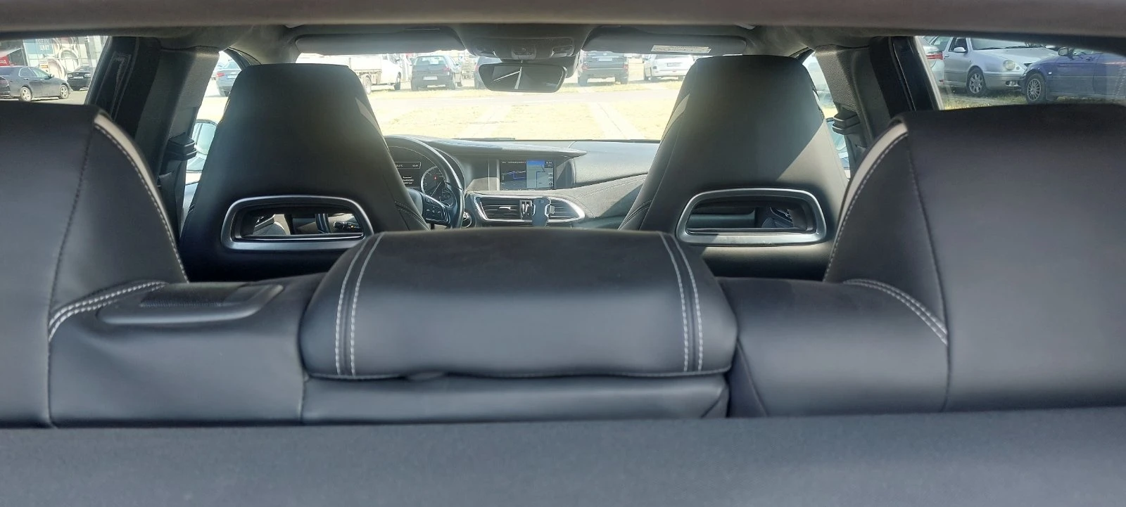 Infiniti Q30 2.2 - изображение 8