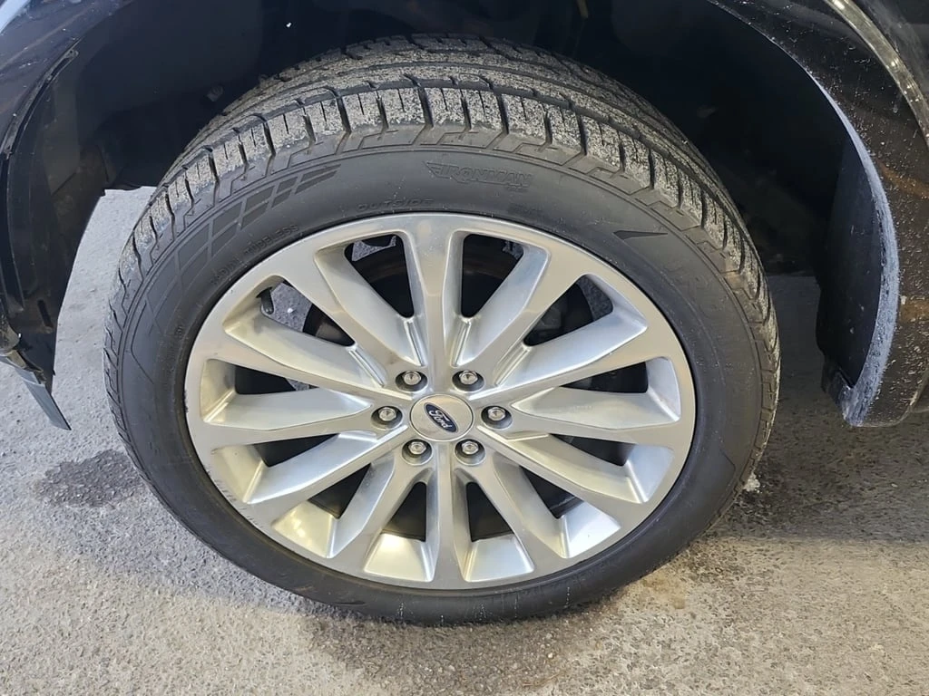 Ford F150 * LIMITED CREW CAB SHORT BED * CARFAX * ЦЕНА ДО БГ - изображение 6