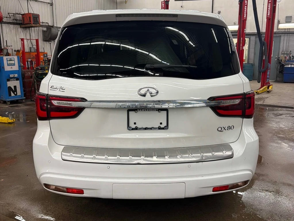 Infiniti QX80 * LUXE 7 Passenger * CARFAX * БЕЗ ПЪРВОНАЧАЛНА ВНО - изображение 4